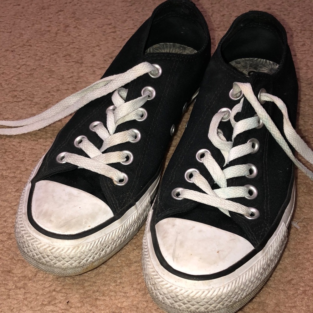 Black and white converse.